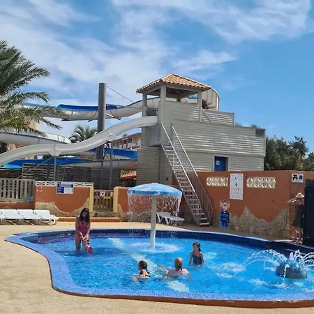 Camping Mar Estang 캠프장 카네트
